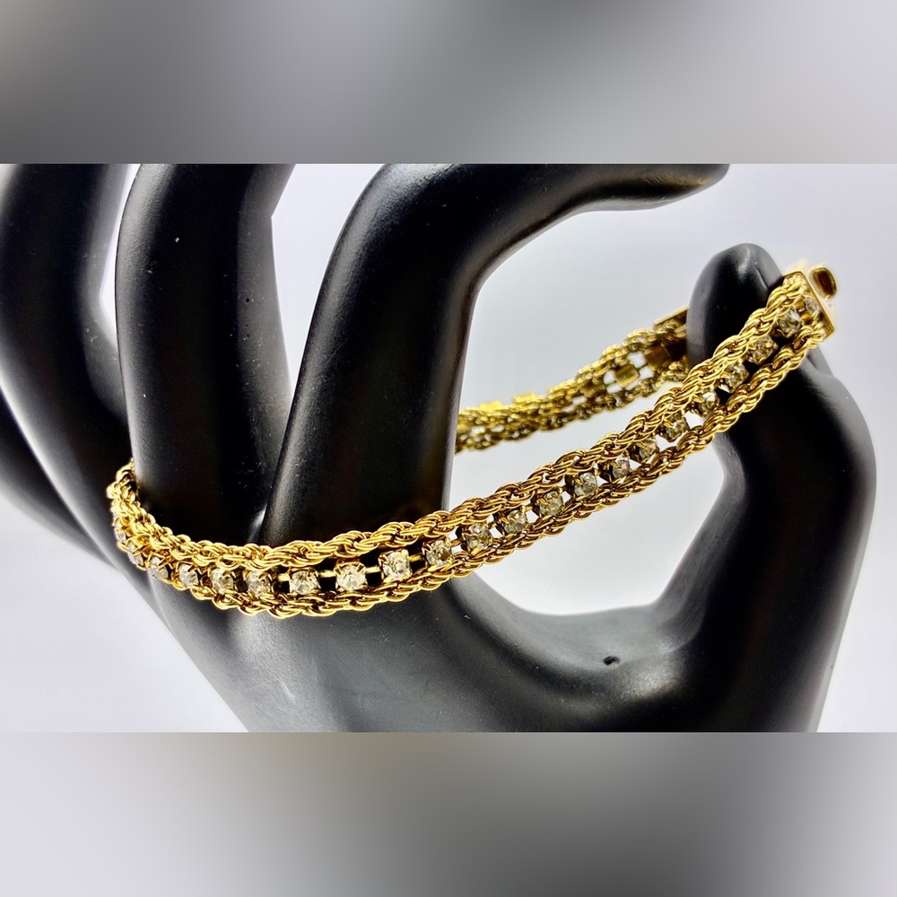 Vintage Gold Tone Double Twisted Rope with Rhinestone in the Middle 7” Inches
